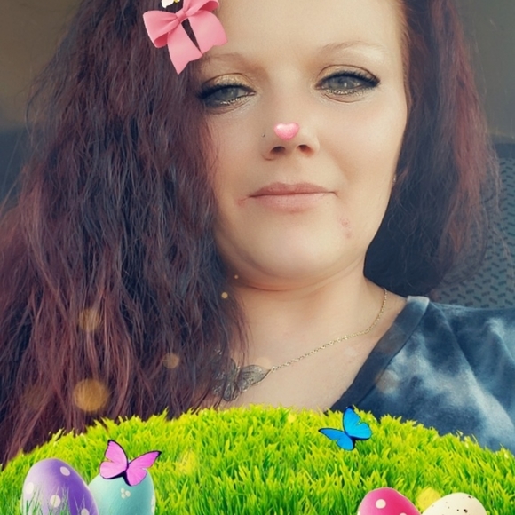 Meet your Posher, Jenn - Picture 7 of 8